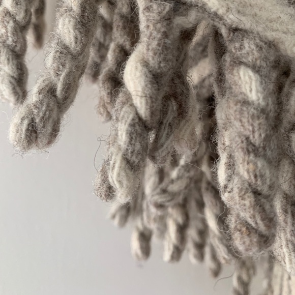 GORGEOUS Mexican Wool Boho Poncho - S,M - Picture 3 of 14